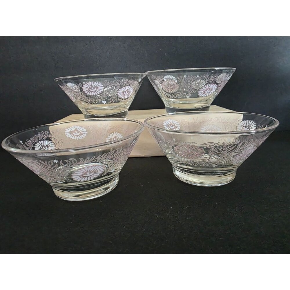 Vintage Todd Pink Tinted Glass Floral Daisy Bowls
